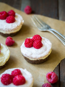 image of raspberry cheesecake bites